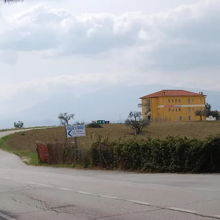 Borgo Aparthotel Offida